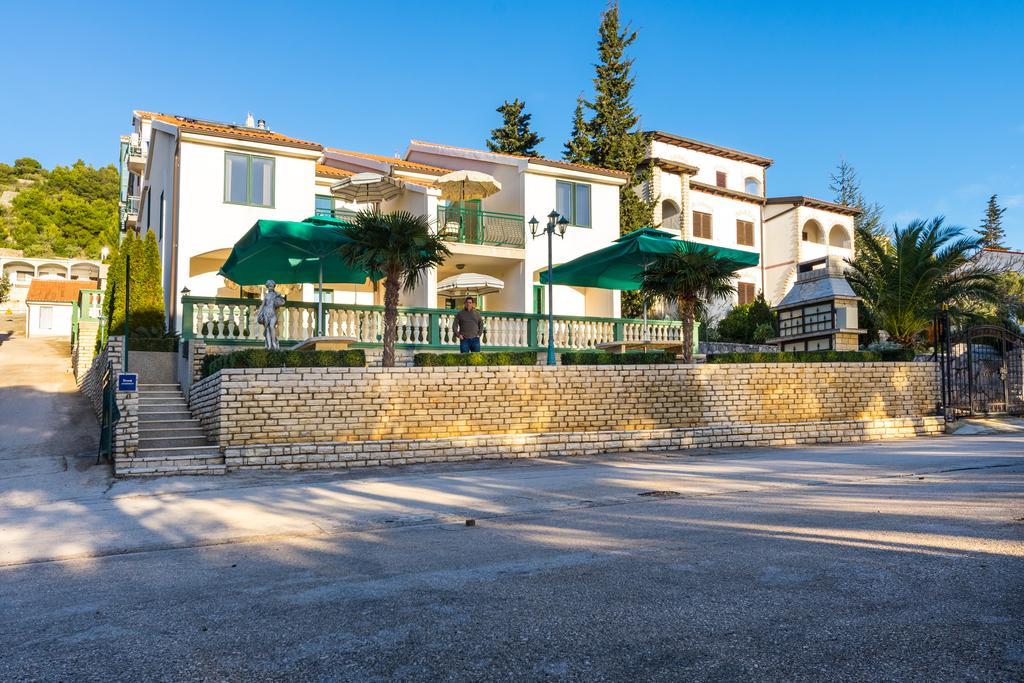 Guest House Golden Shell 1 Murter Exterior foto